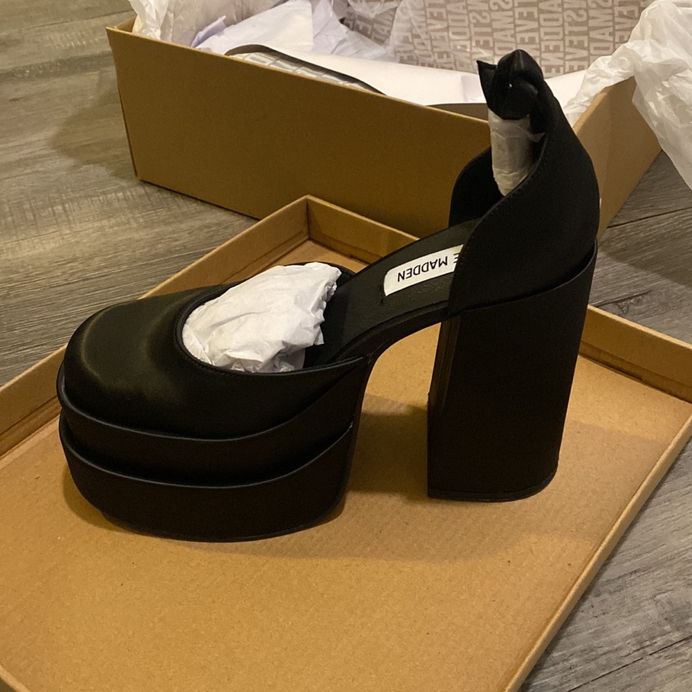 Steve Madden Charlize Black Satin